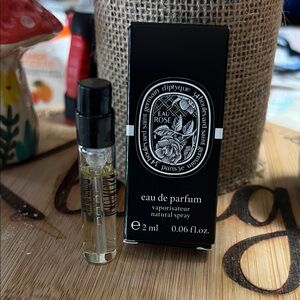 NEW Diptyque Eau Rose Eau de Parfum with Black and Clear Design